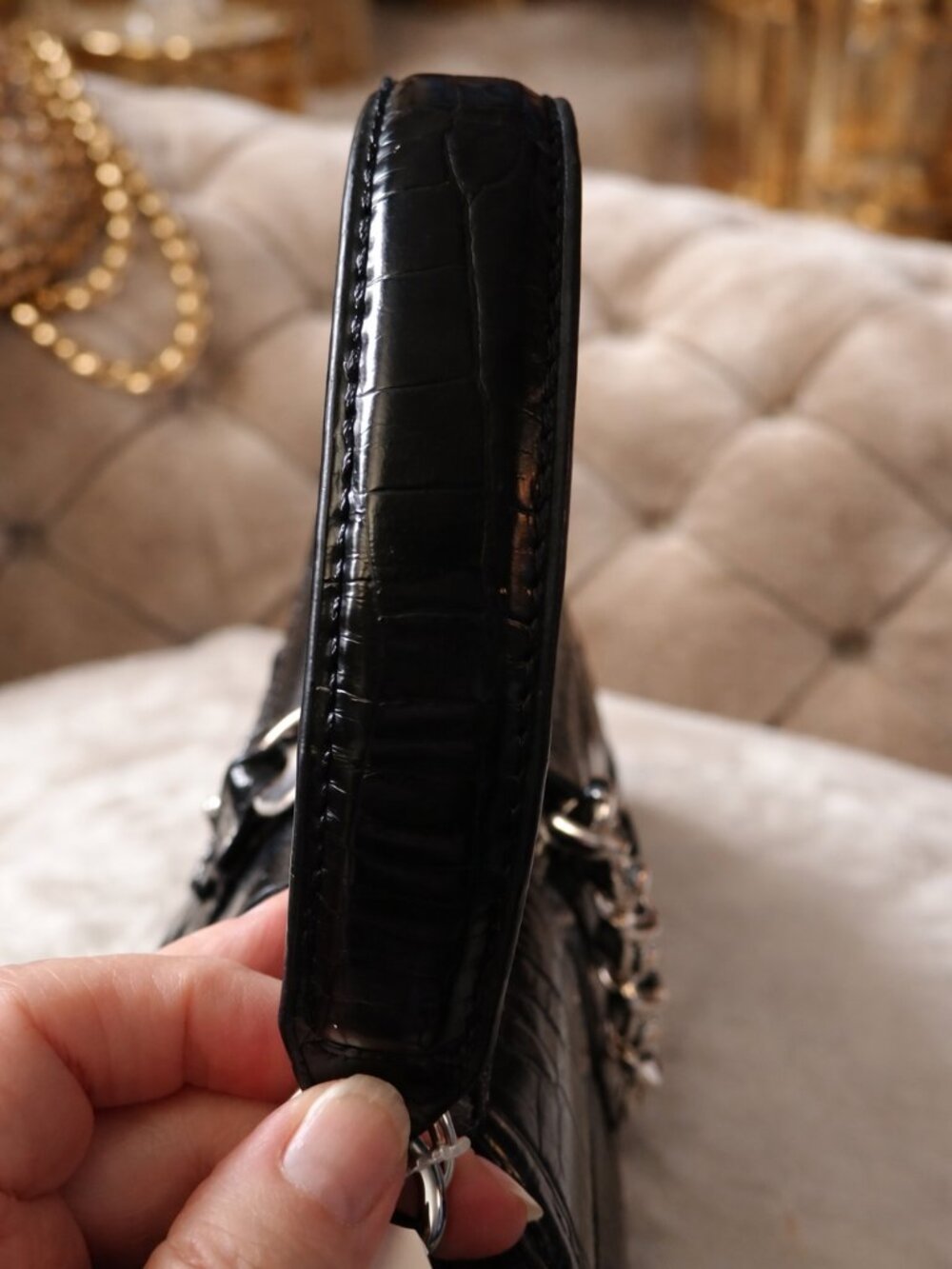 Aldo Anniebrook Black Croc Embossed Satchel Structured Top Handle Chain Lock NEW - Picture 9 of 10